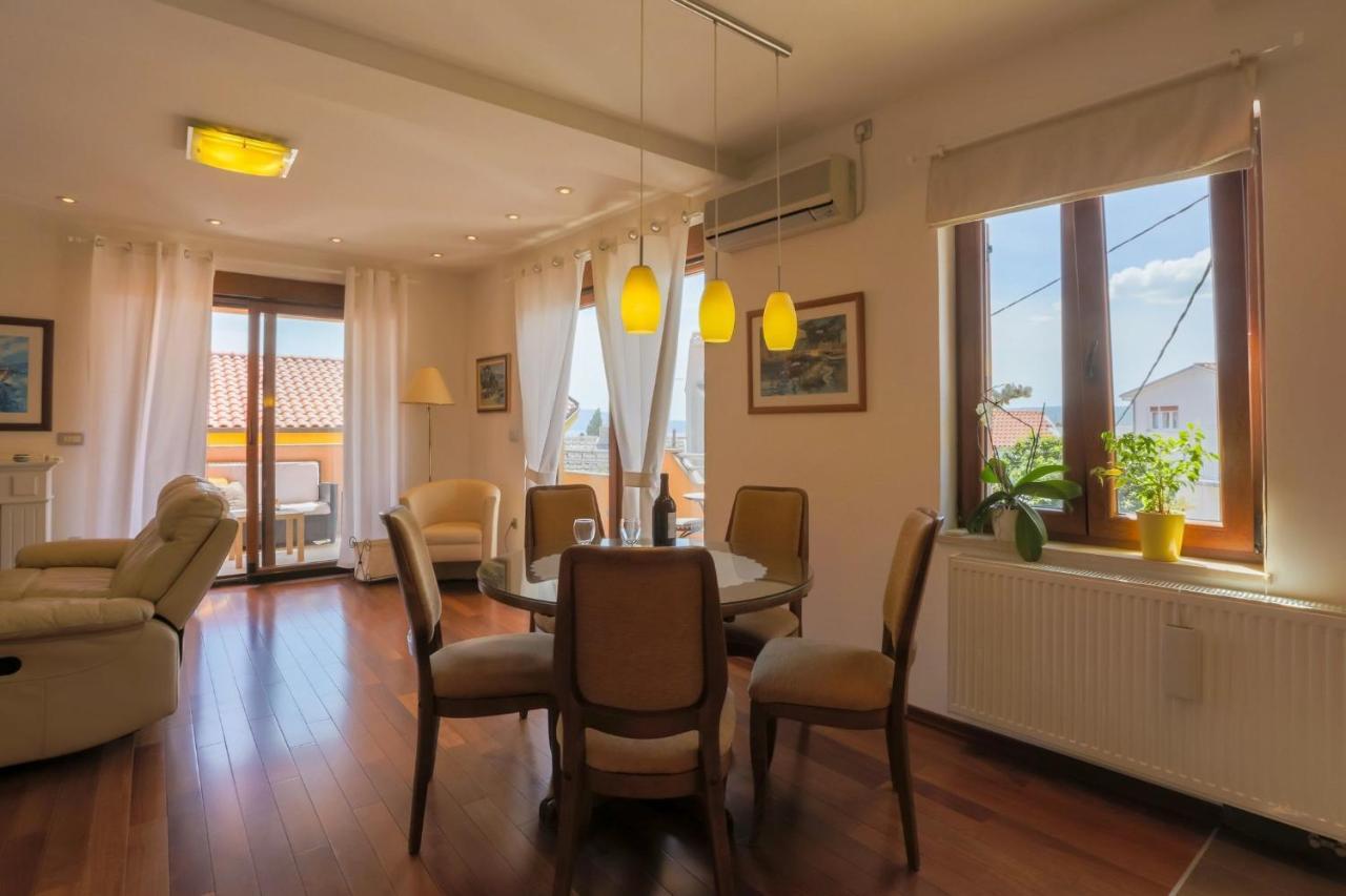 Apartment Egita Crikvenica Eksteriør billede