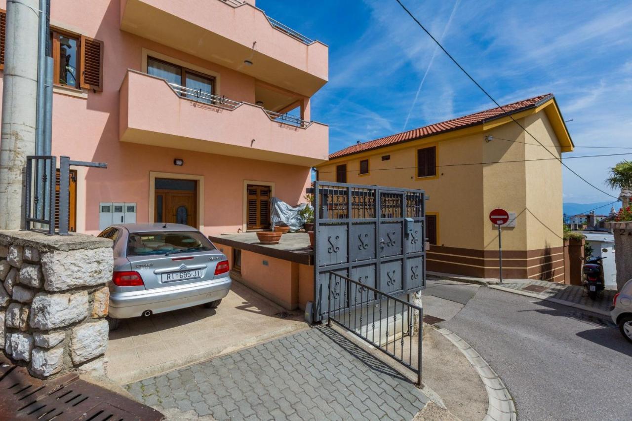 Apartment Egita Crikvenica Eksteriør billede