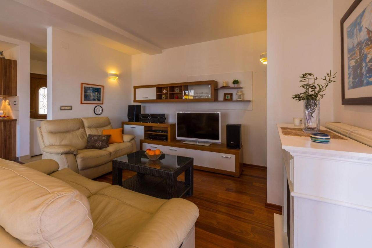 Apartment Egita Crikvenica Eksteriør billede